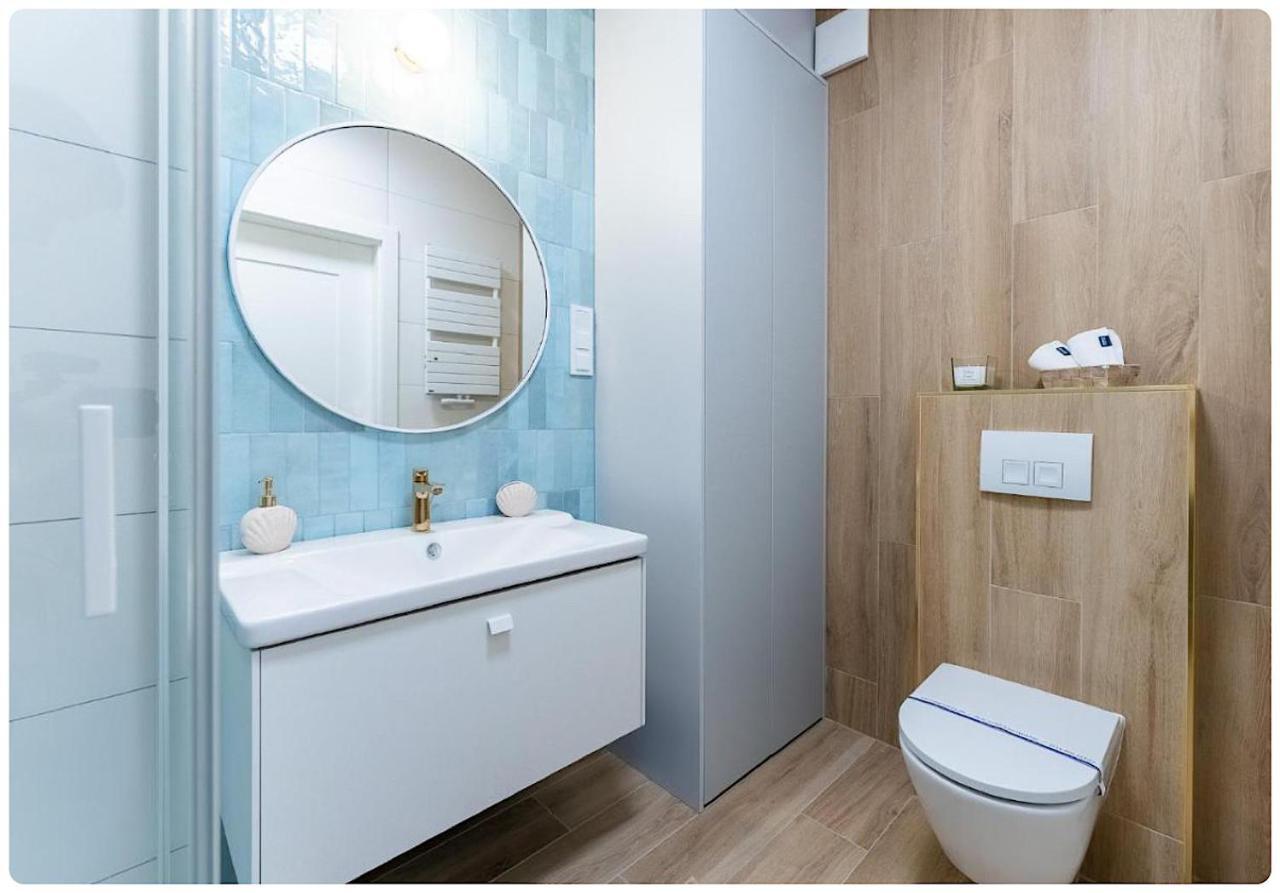 Hello Kolobrzeg Polanki Aqua Apartament Premium Luaran gambar