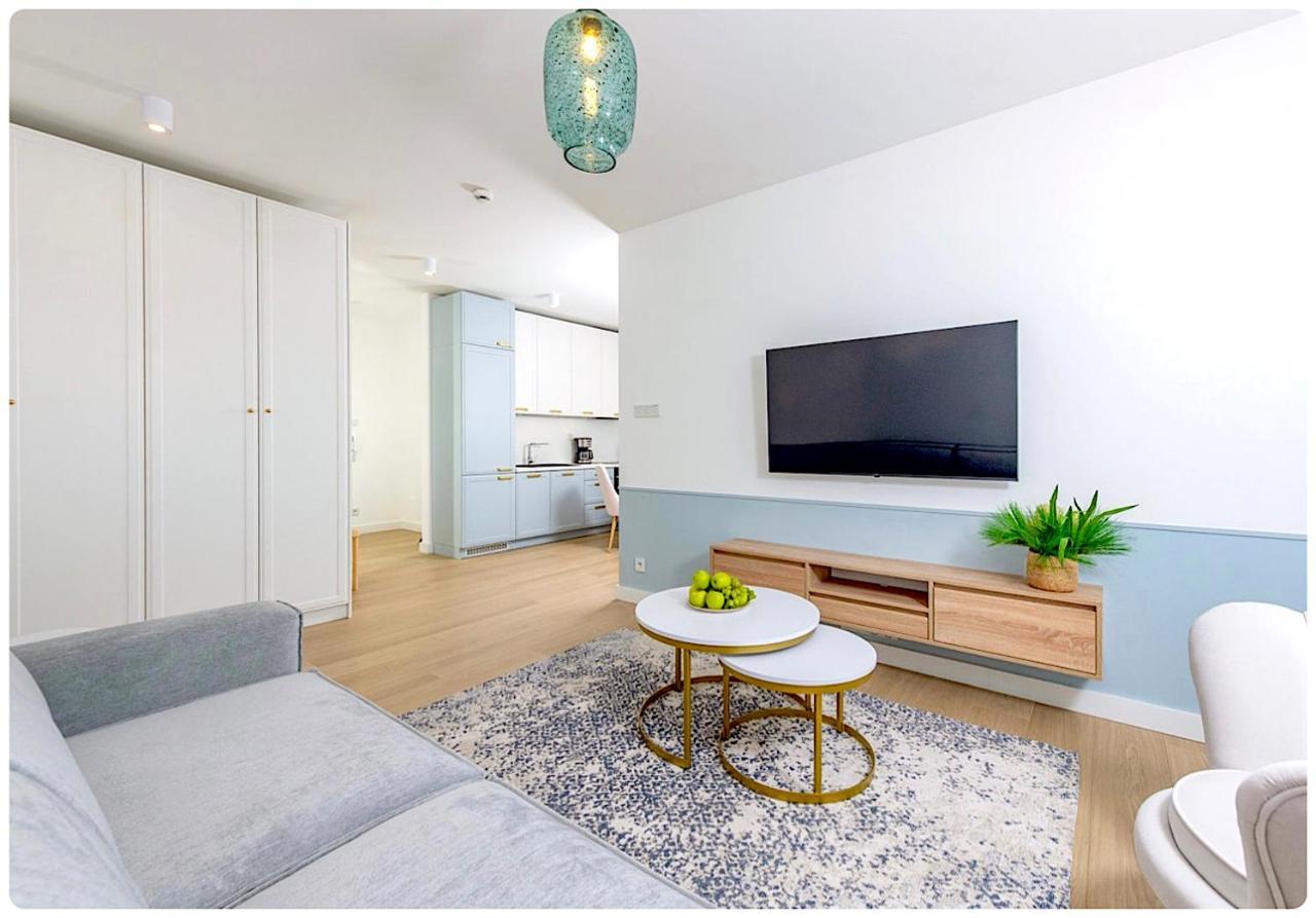 Hello Kolobrzeg Polanki Aqua Apartament Premium Luaran gambar